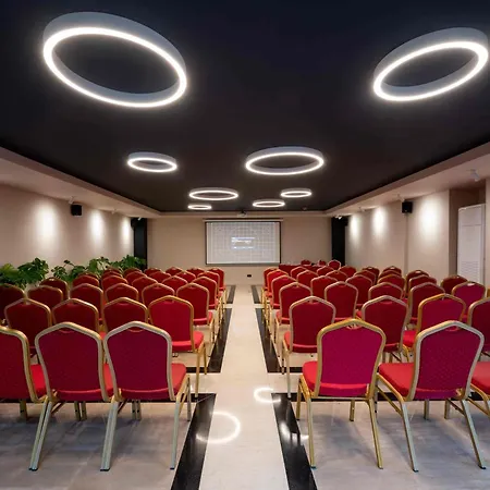 Royal & Imperial Belvedere Resort 4*