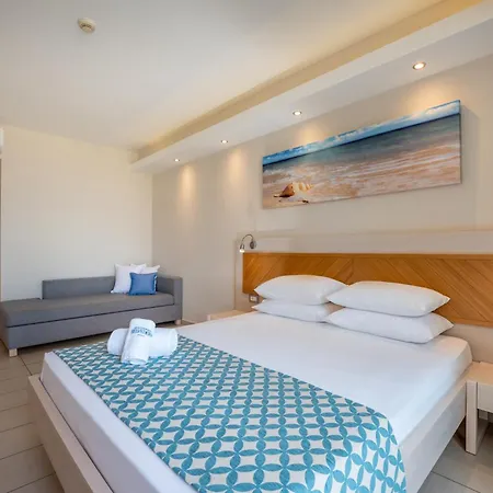 Royal & Imperial Belvedere Resort 4*