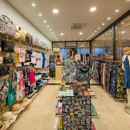 Royal & Imperial Belvedere 4* خيرسونِسوس