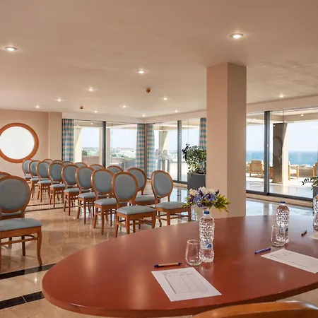 Royal & Imperial Belvedere リゾート 4*